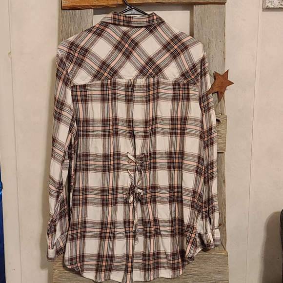 Maurices - Picture 2 of 2